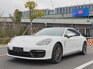 Porsche Panamera 2023