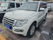 Mitsubishi Pajero 2020