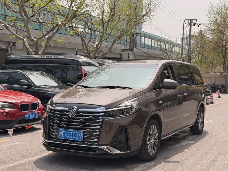 Buick GL8