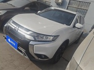 Mitsubishi Outlander 2020