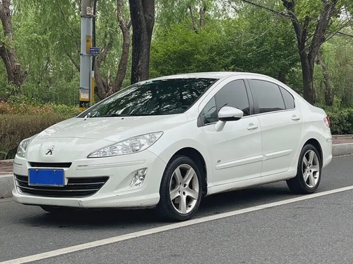 Peugeot 408 2014