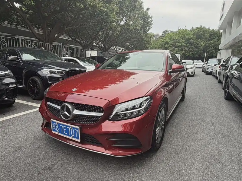 Mercedes-Benz C-Class