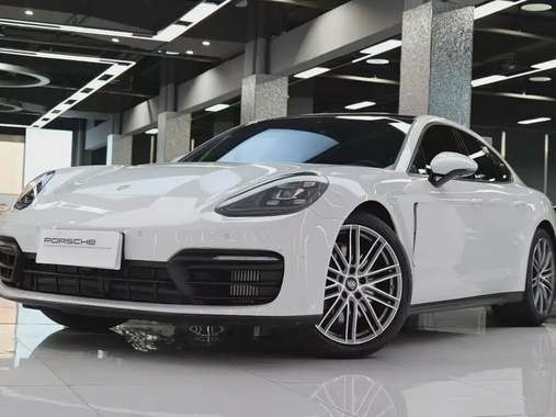 Porsche Panamera 2021