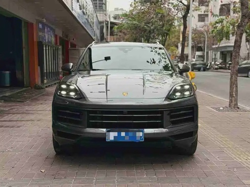 Porsche Cayenne 2023