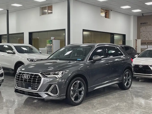 Audi Q3 2022