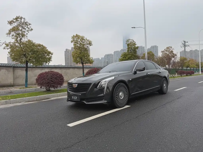 Cadillac CT6