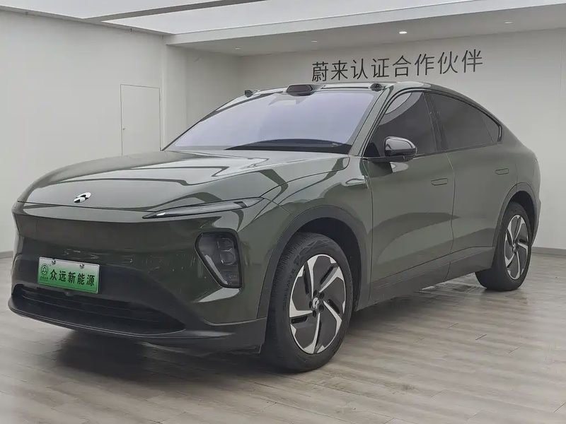 NIO EC7