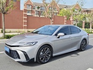 Toyota Camry 2025