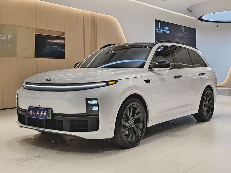 Li Auto L7