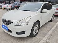 Nissan Tiida 2014