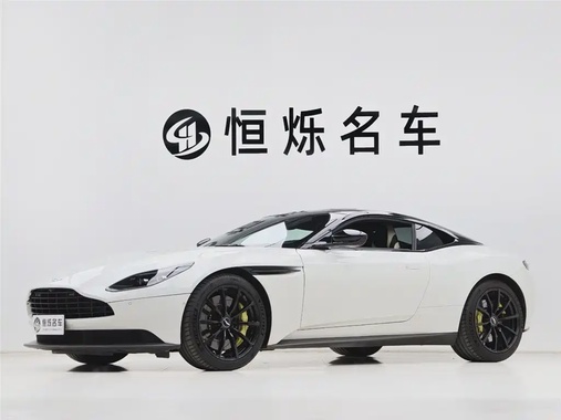 Aston Martin DB11 2022