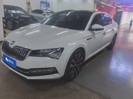 Skoda Superb 2025