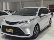 Toyota Granvia 2023