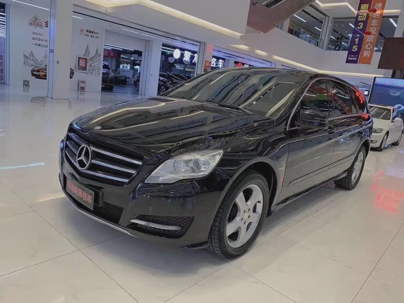 Mercedes-Benz R-Class