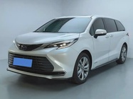Toyota Sienna 2024