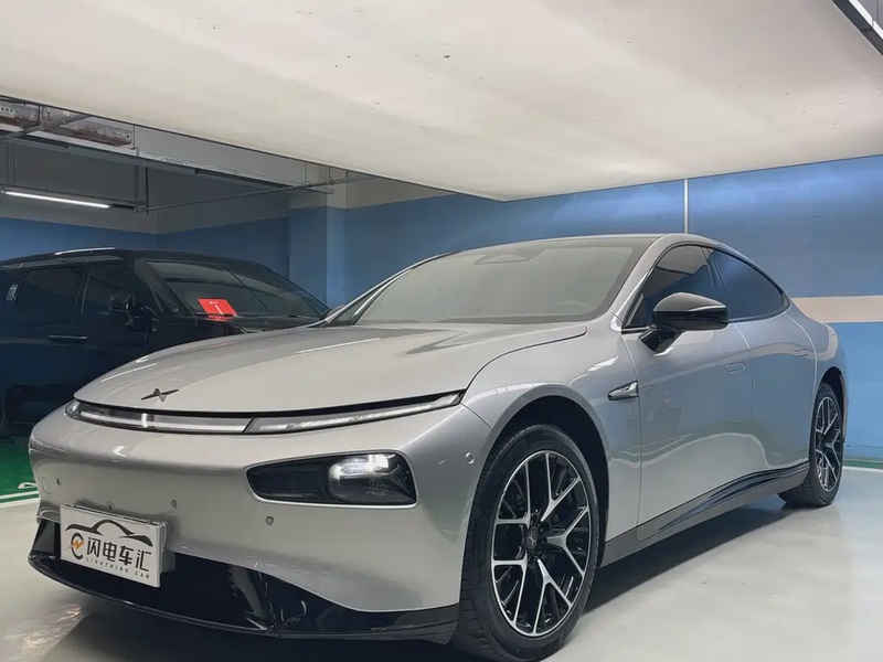 XPeng P7