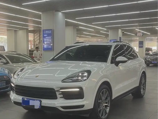 Porsche Cayenne 2022