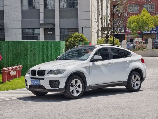 BMW X6 2011