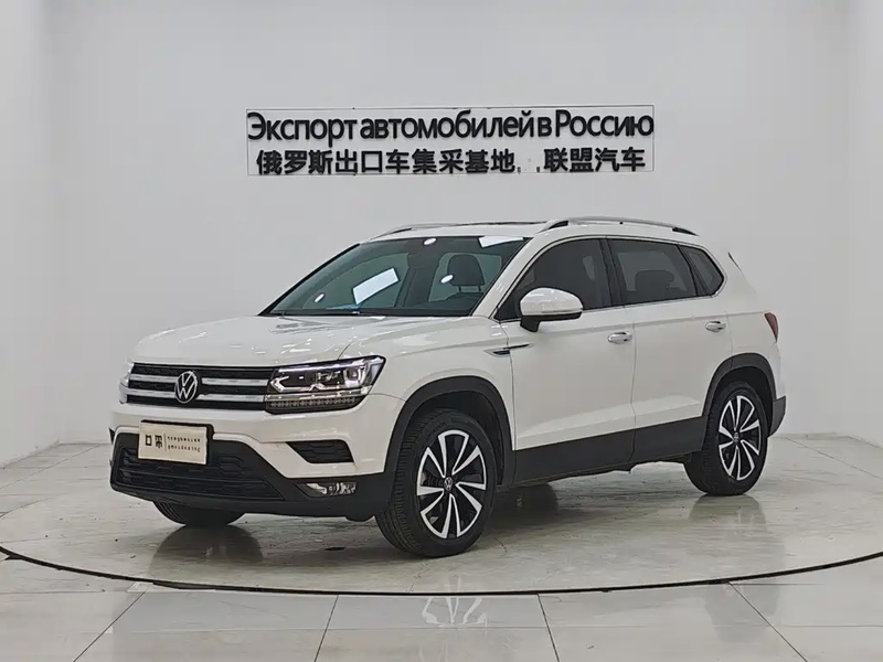 Volkswagen Tharu