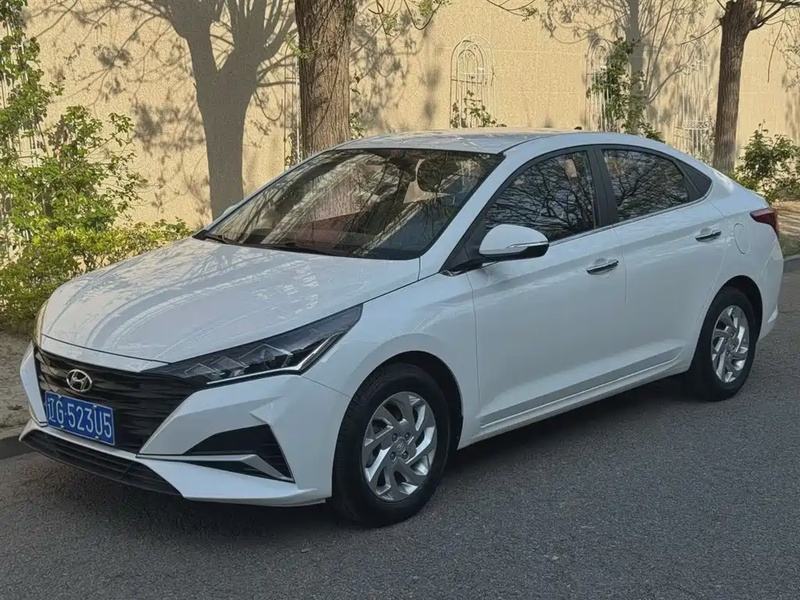 Hyundai Verna