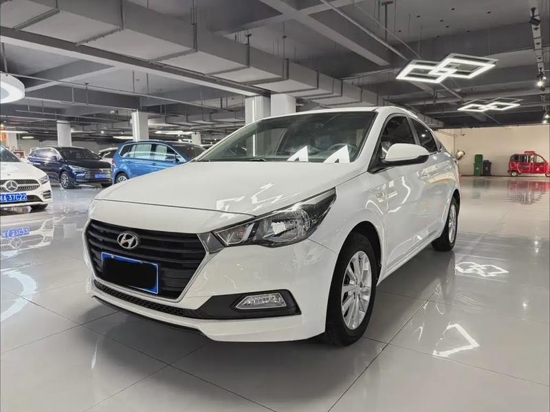 Hyundai Verna