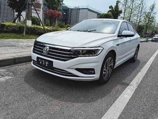 Volkswagen Sagitar 2022