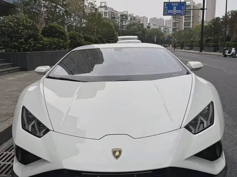 Lamborghini Huracan