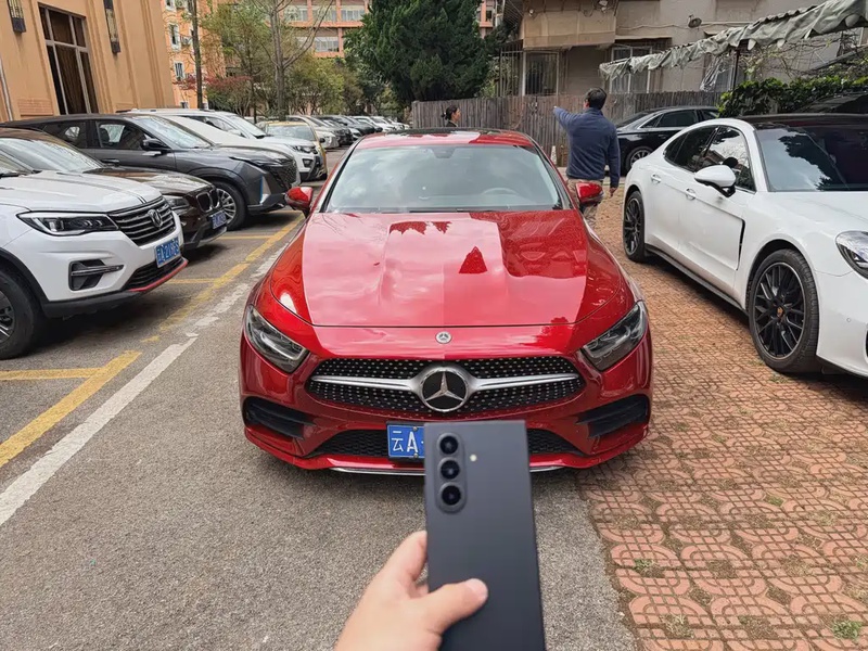 Mercedes-Benz CLS-Class