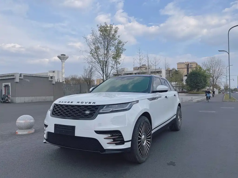 Land Rover Velar