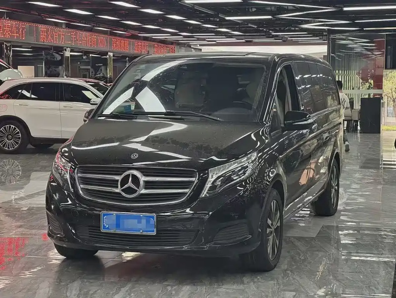 Mercedes-Benz V-Class
