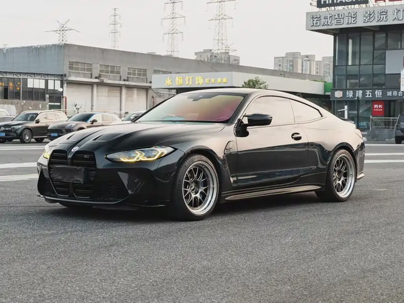BMW M4
