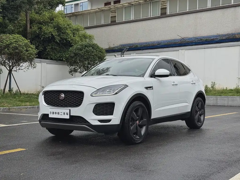Jaguar E-Pace