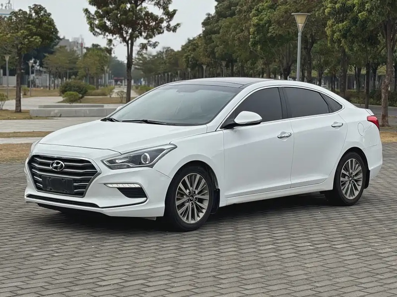 Hyundai Mistra