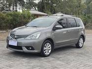 Nissan Livina 2015