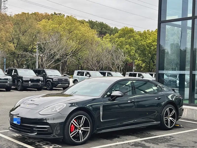 Porsche Panamera