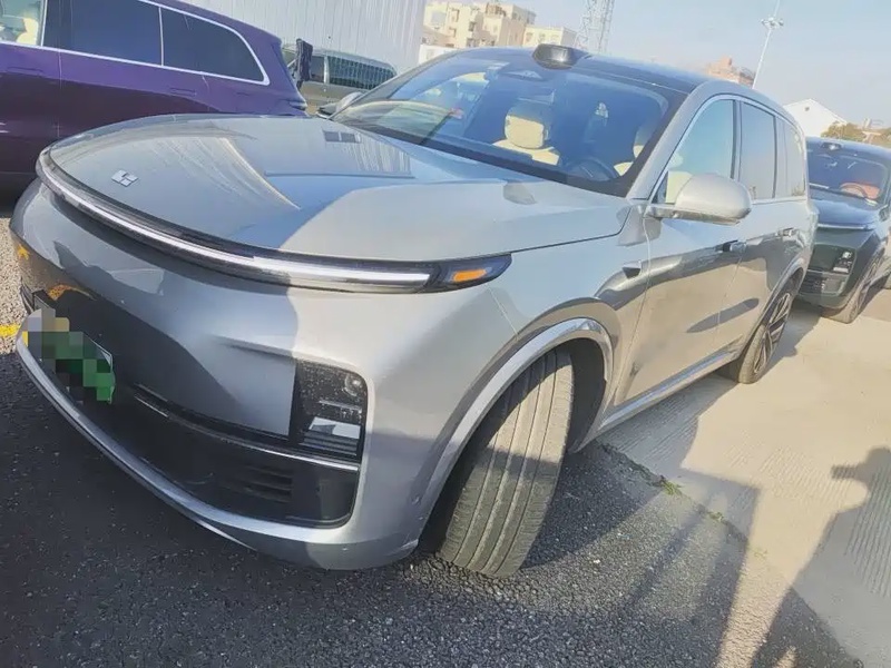 Li Auto L9