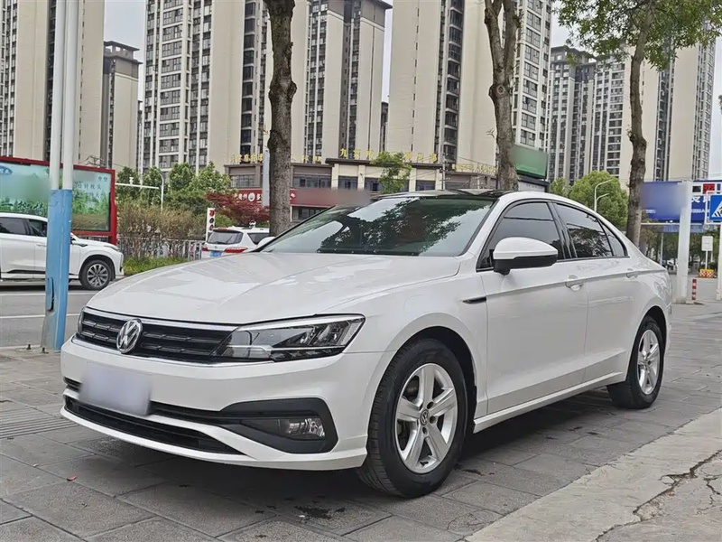 Volkswagen Lamando