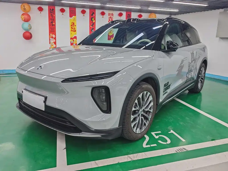 NIO ES6