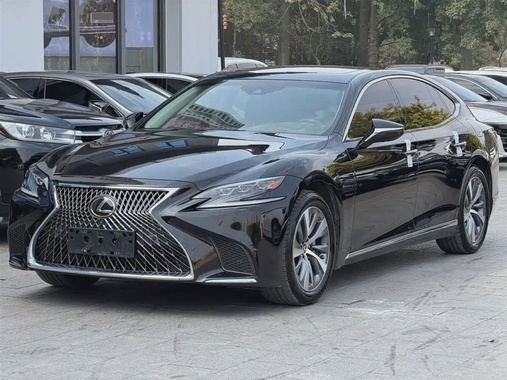 Lexus LS 2019