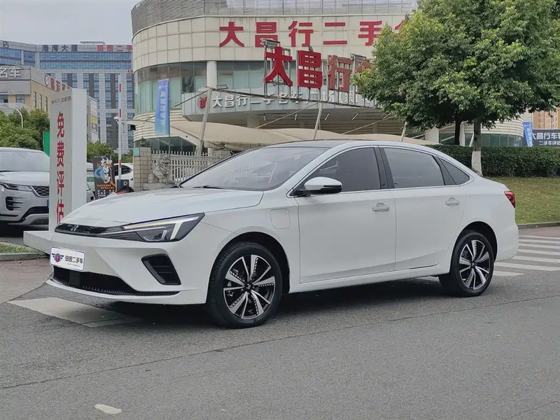 Roewe ER6