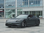 Porsche Taycan 2023