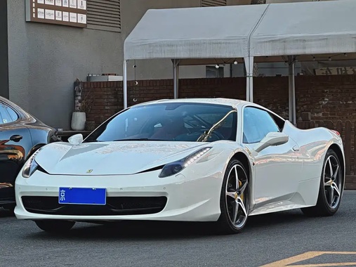 Ferrari 458 2014