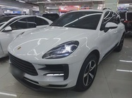 Porsche Macan 2021