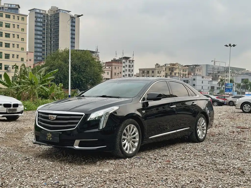 Cadillac XTS