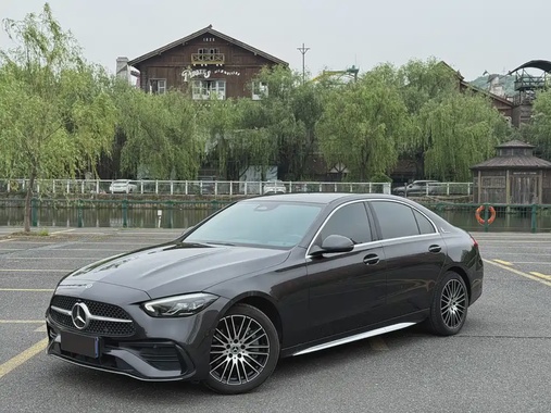 Mercedes-Benz C-Class 2022