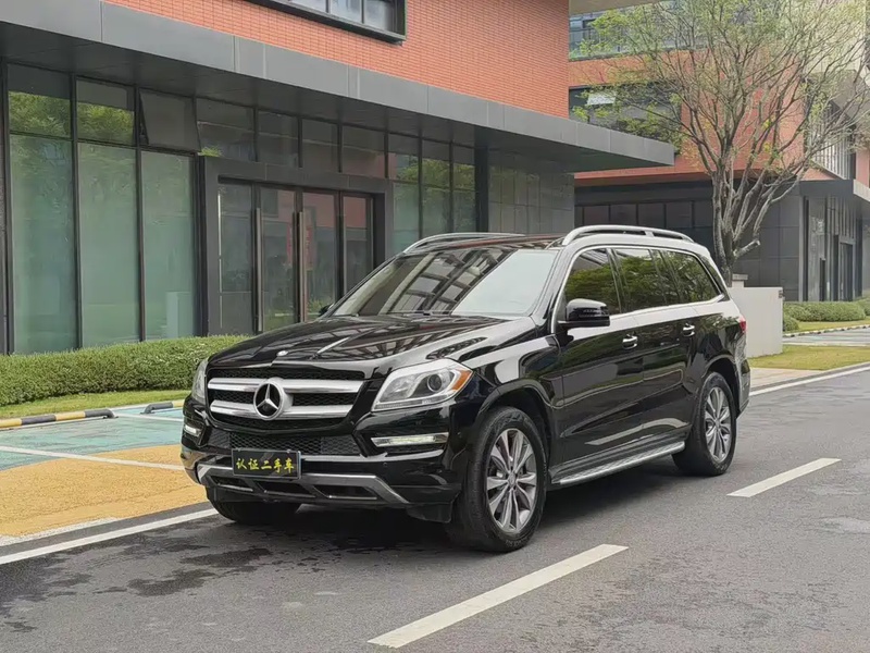 Mercedes-Benz GL-Class