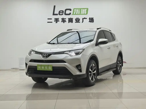Toyota RAV4 2017