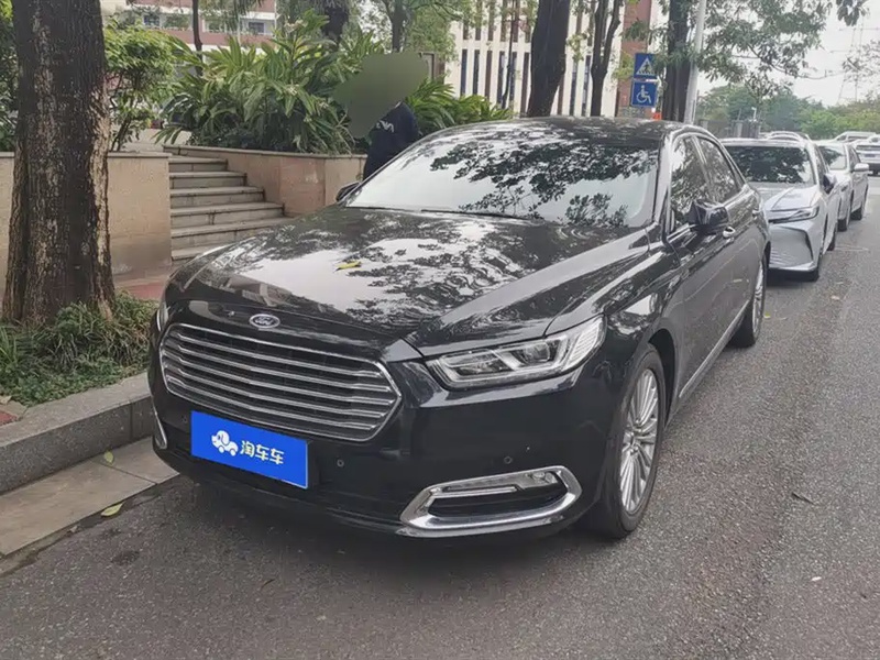 Ford Taurus