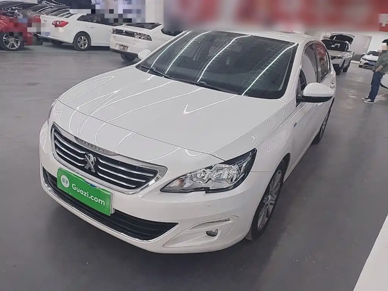 Peugeot 408