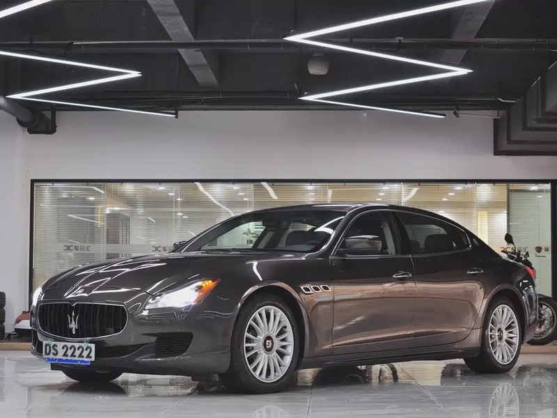 Maserati Quattroporte